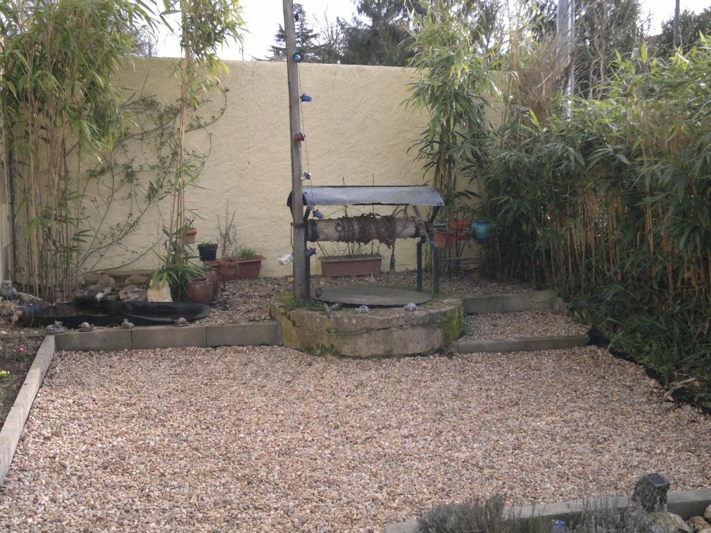 La Maison Jaune Bed & Breakfast Bouresse Exterior photo